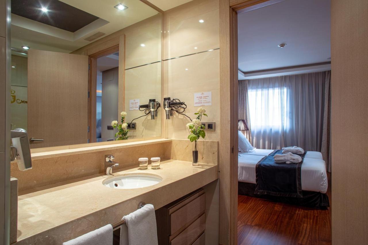 וייאדוליד Washington Parquesol Suites & Hotel מראה חיצוני תמונה