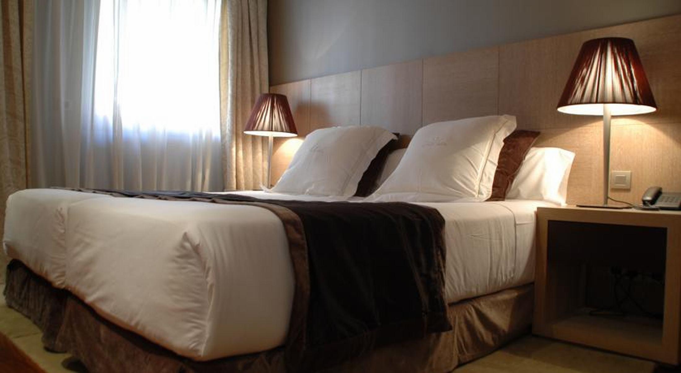 וייאדוליד Washington Parquesol Suites & Hotel מראה חיצוני תמונה